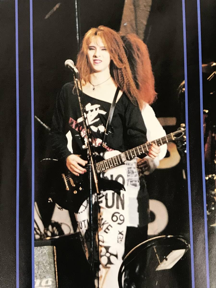 Amazon.co.jp: X JAPAN 公式グッズ ポスター YOSHIKI ヨシキ 無敵 A1版